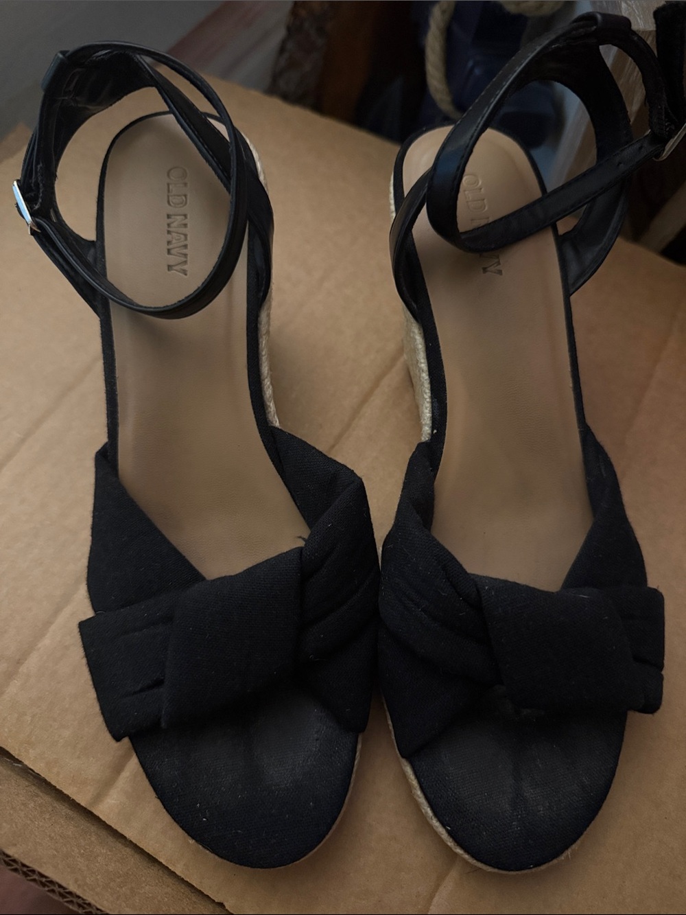 Old Navy Black Knotted Espadrille Wedge Sandals